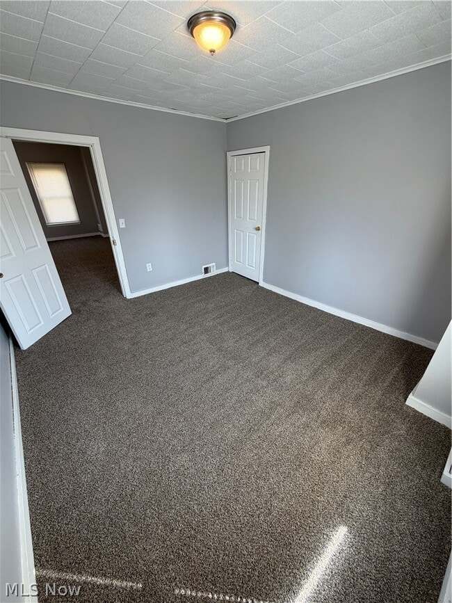 Building Photo - 155 Garfield Ave