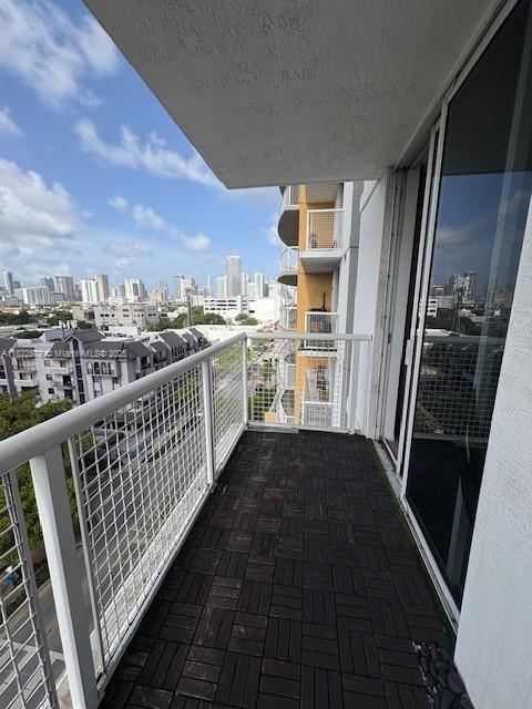 Building Photo - 900 SW 8th St