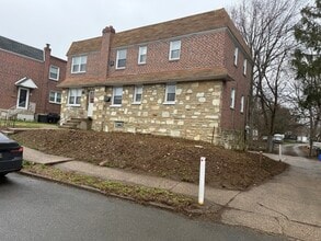 Building Photo - Princeton Ave