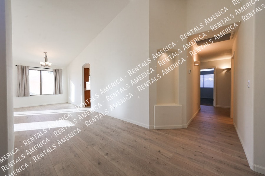 Building Photo - 6911 W Monte Lindo