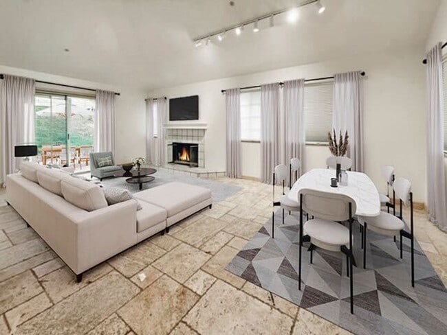 Primary Photo - Spacious 3 Bed, 2 Bath Home in Encinitas
