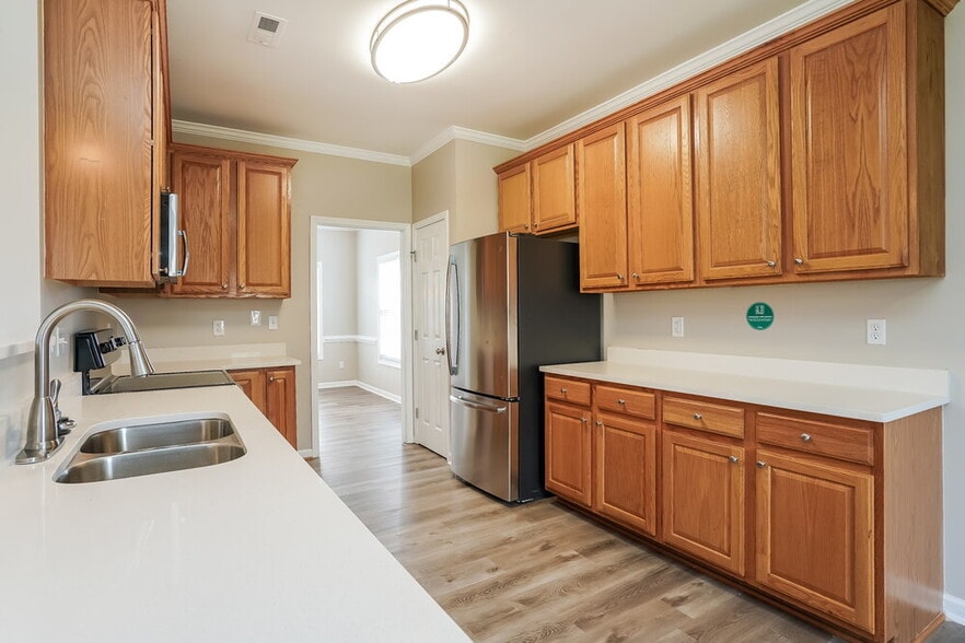 Building Photo - 247 Mayors Ln