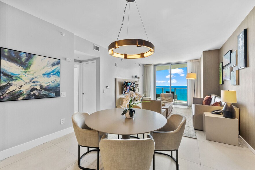 Building Photo - 4111 S Ocean Dr