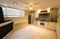 Building Photo - 235 Savin Hill Ave