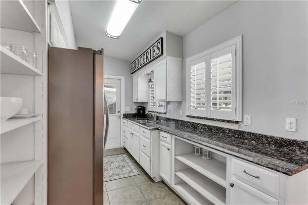 Building Photo - 2957 Rouen Ave