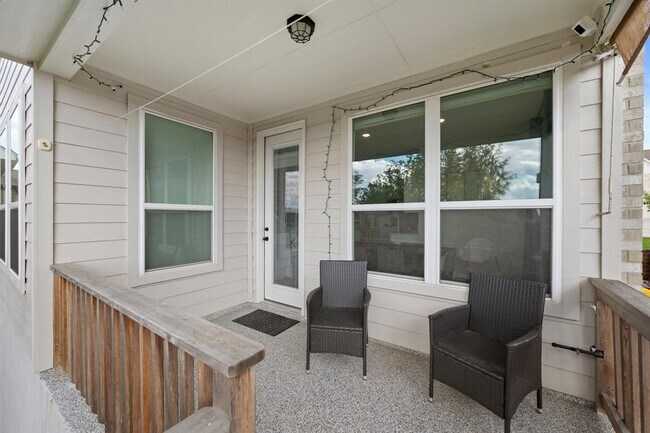 Building Photo - 7624 Alouette Dr