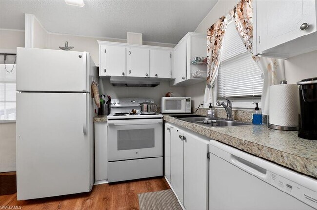 Building Photo - 183 Oceans Blvd