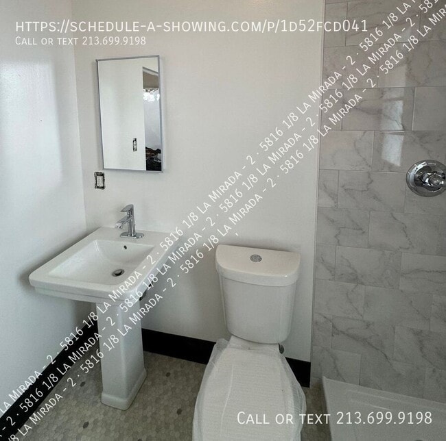 Building Photo - 5816 1/8 La Mirada-2