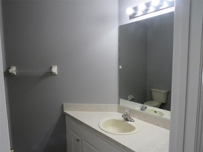 Building Photo - 16625 Palm Spring Dr