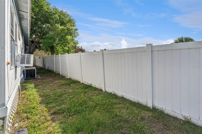 Building Photo - 2854 Lake Alfred Rd