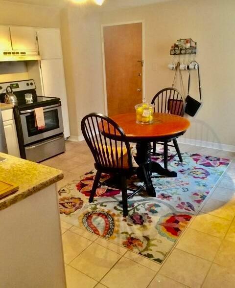 Building Photo - 1775 Northwest Ct