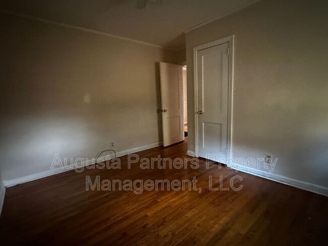 Building Photo - 3219 Alpine Rd