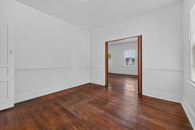 Building Photo - 251 Forbes Ave