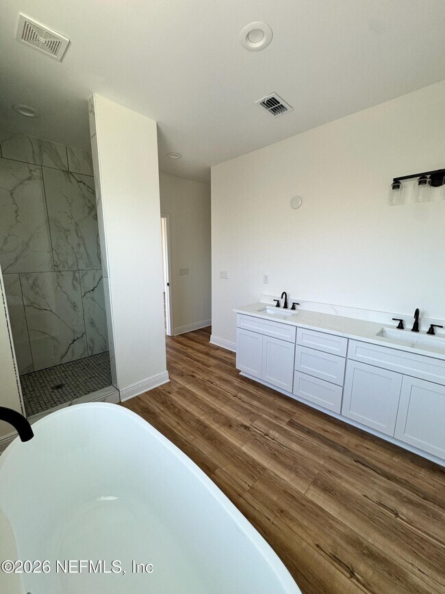 Building Photo - 2841 Post St