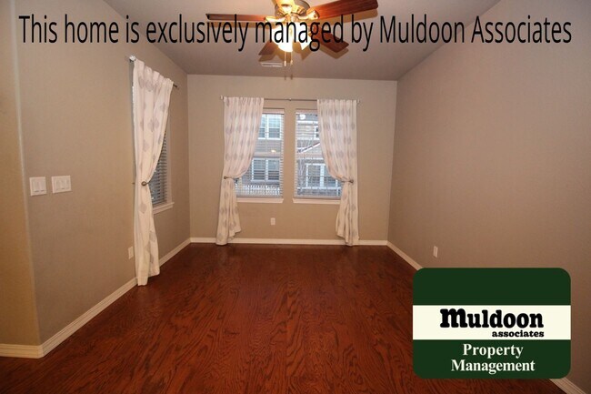 Building Photo - Beautiful 2-stroy Townhome in Wolf Ranch Available Now!