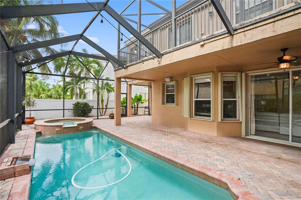 Building Photo - 15674 SW 53rd Ct