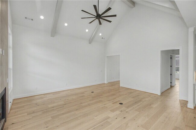 Building Photo - 820 Greenhorn St