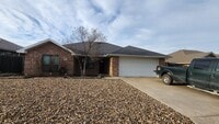 Building Photo - 2806 Selman Dr