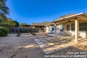 Building Photo - 26023 Indian Clf