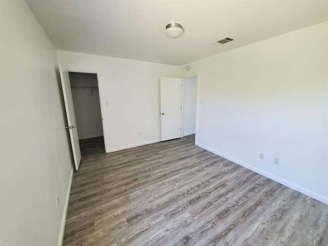 Building Photo - 1014 Glen Meadow Cove