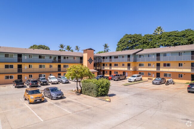 Primary Photo - Weinberg Court Apartments