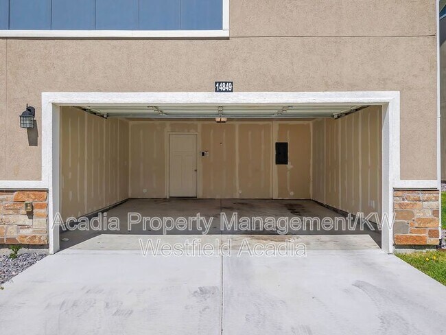 Building Photo - 14844 S Trap Rock Way
