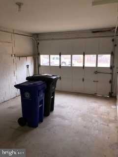 Building Photo - 934 S George Mason Dr