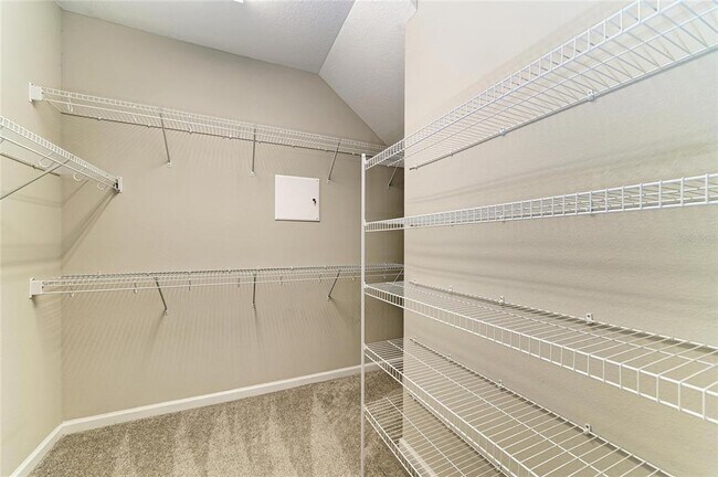 Building Photo - 11607 Brookside Dr