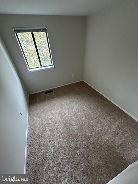 Building Photo - 7051 Knighthood Ln