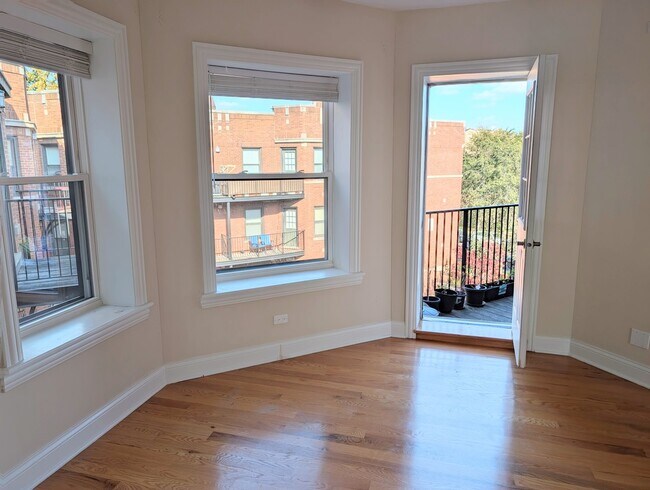 Building Photo - 4014 N Central Park Ave