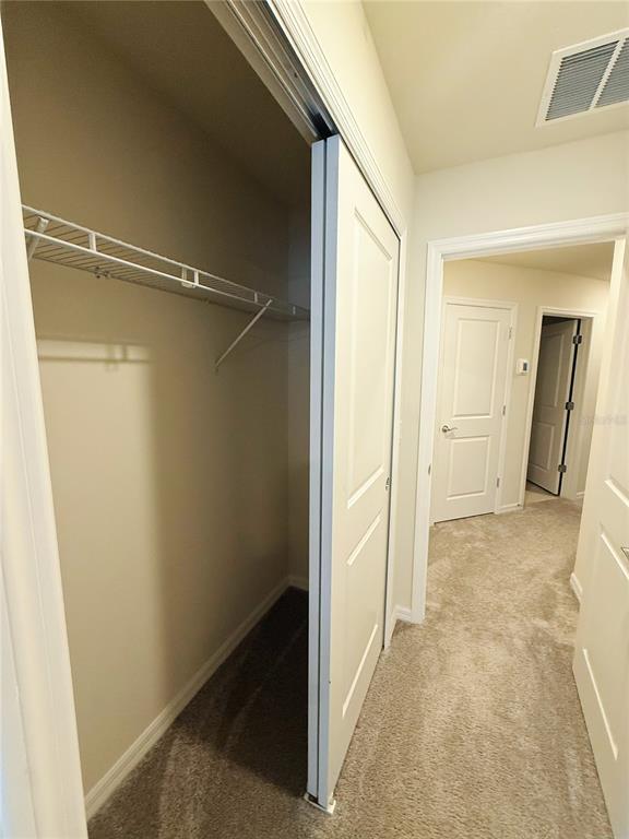 Building Photo - 393 Meadowland Pt