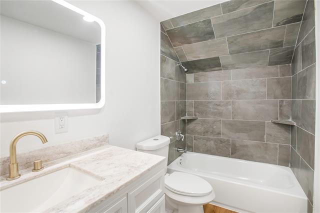 Building Photo - 4761 Meadowbrook Dr