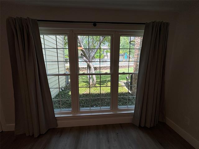 Building Photo - 2535 Wedglea Dr