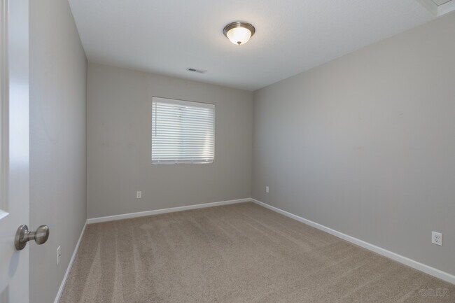 Building Photo - 33284 SW Havlik Dr