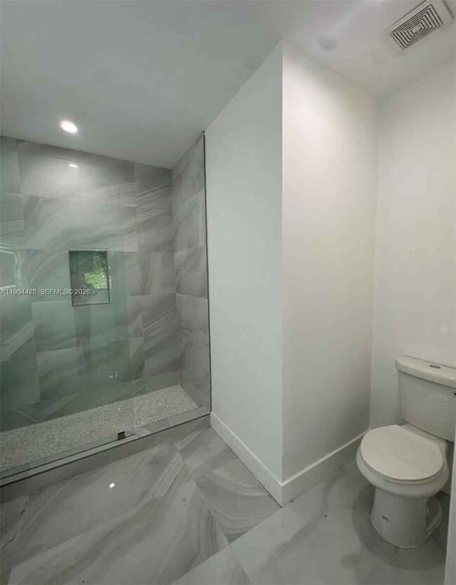 Building Photo - 16002 NW 38 Pl #0 Miami Gardens, FL 33054-6713