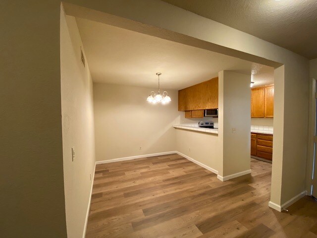 dining room - 1501 Woodlake Dr