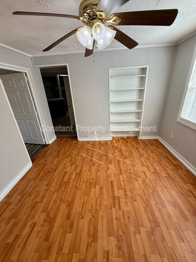 Building Photo - 407 Atlanta St