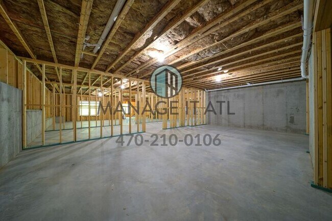 Building Photo - Beautiful Ranch Home in the Preserve at Reed Mill - Seckinger High School District!
