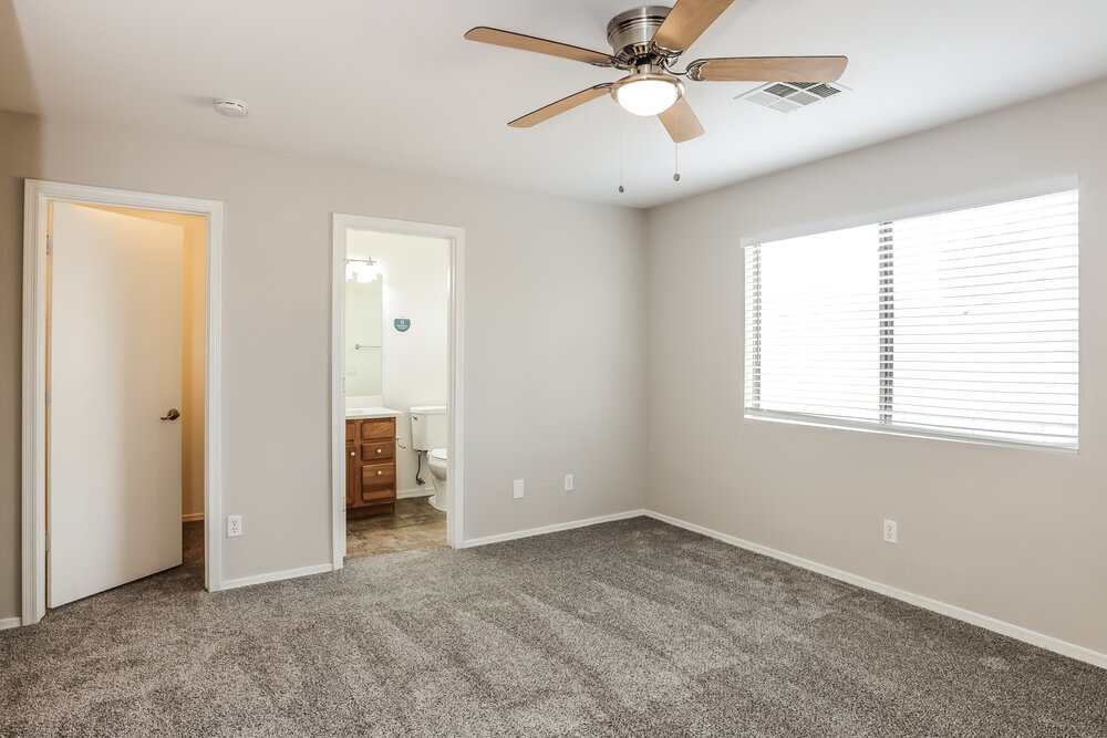 Building Photo - 14756 W Maui Ln