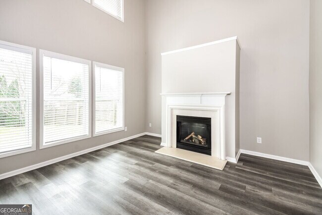 Building Photo - 231 Winterbury Dr