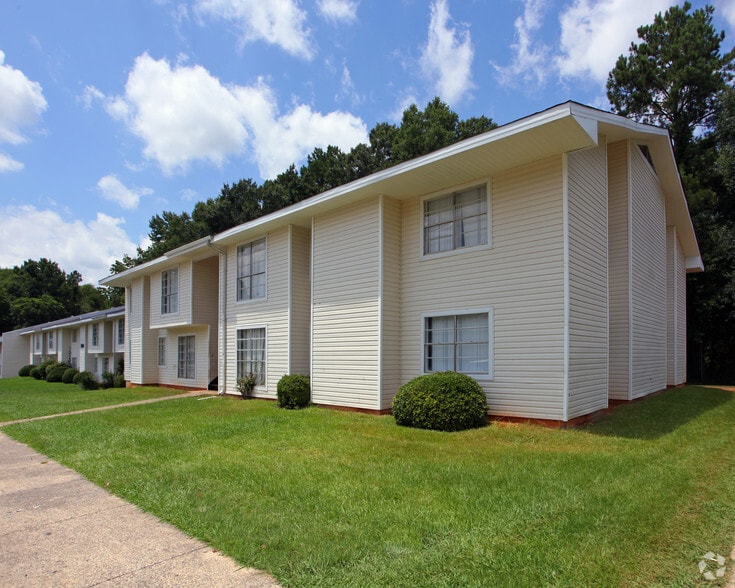 Building Photo - Forrester Gardens Apartments
