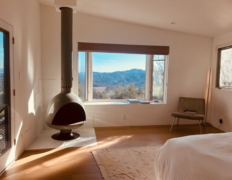 4th bedroom fire place - 21960 Cereza Way