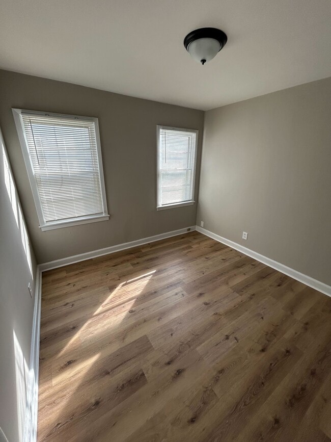 Building Photo - 1723 Crouson St