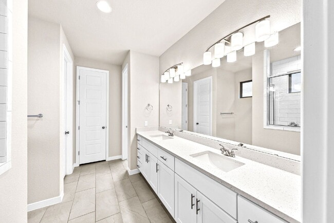 Building Photo - Spacious Comfort Meets Everyday Luxury in This Beautiful One Story