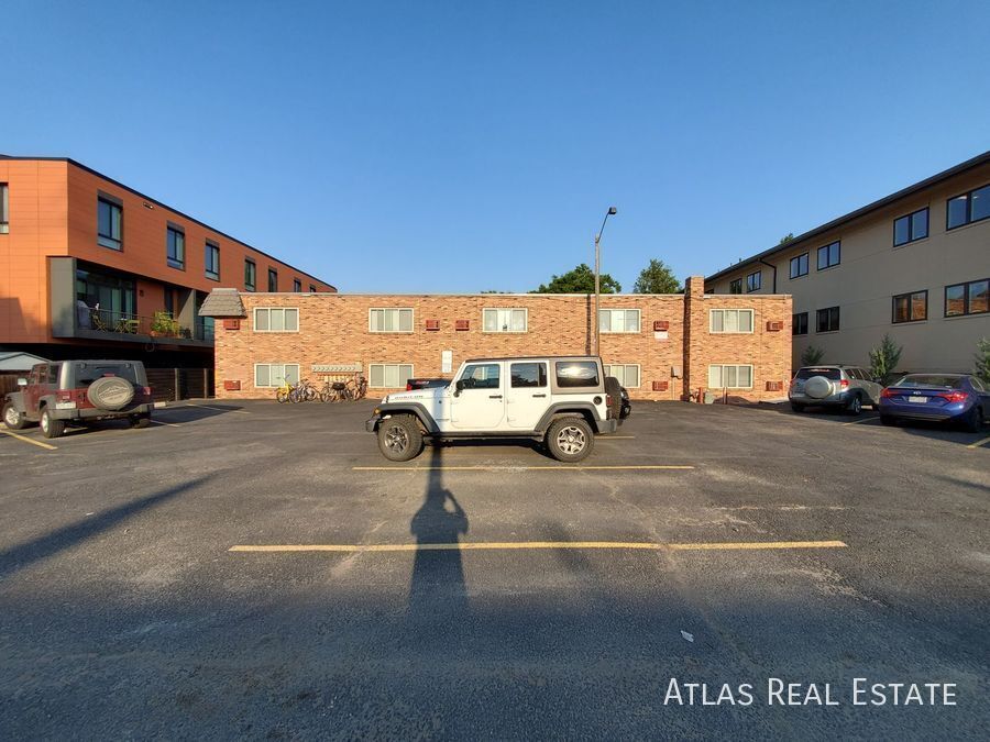 Building Photo - 207 Mathew Street-12A