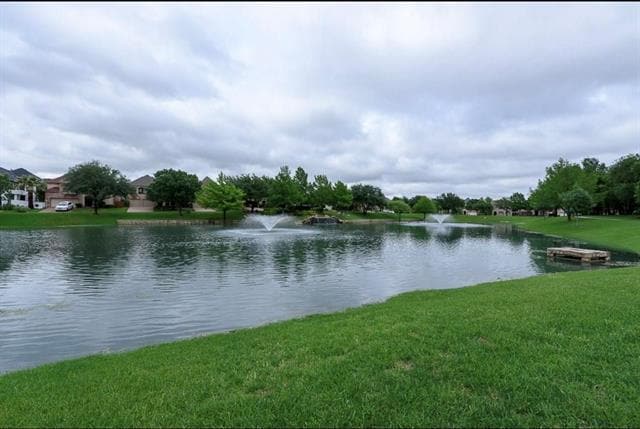 Building Photo - 33 Misty Pond Dr