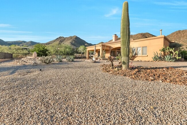 Building Photo - Discover Luxury Living at McDowell Mountai...