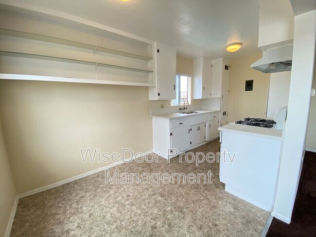 Building Photo - 1101 Beach St