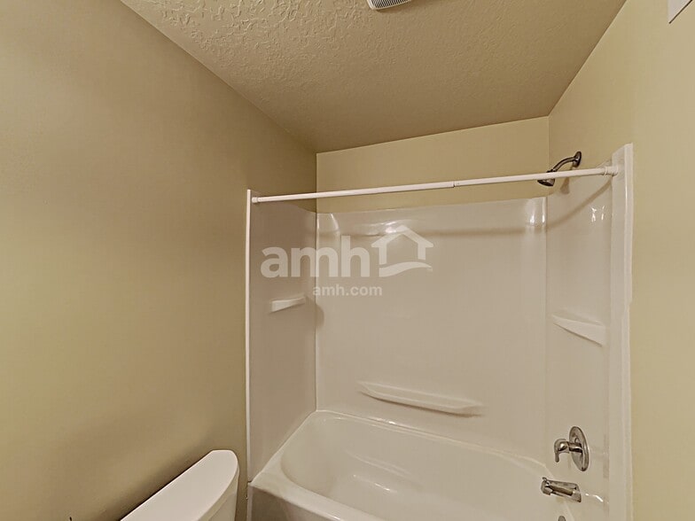 Building Photo - 2258 S 2775 W