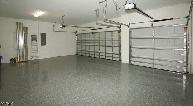 Building Photo - 11380 Canopy Loop